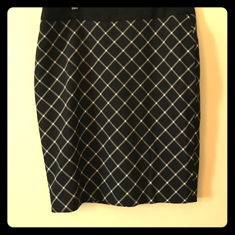 NWT! Limited black and white diamond pencil